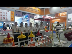 Ligne d'alimentation de poulet 50-100 poulets/heure ± 2 g de précision pour la nutrition de la volaille